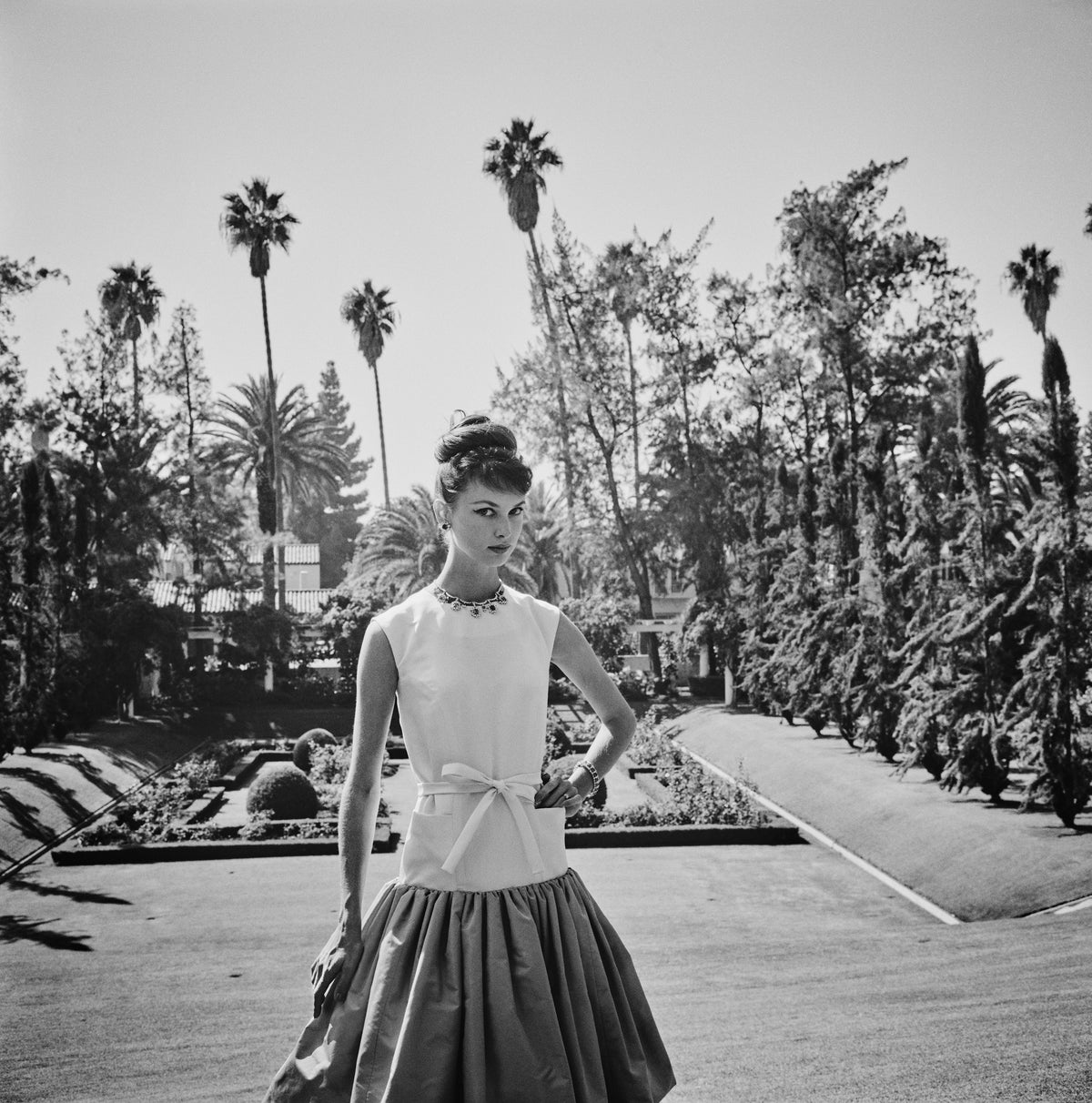 Gretchen Van de Kamp Ward In Gustave Tassell (Beverly Hills), 1960 by Slim Aarons