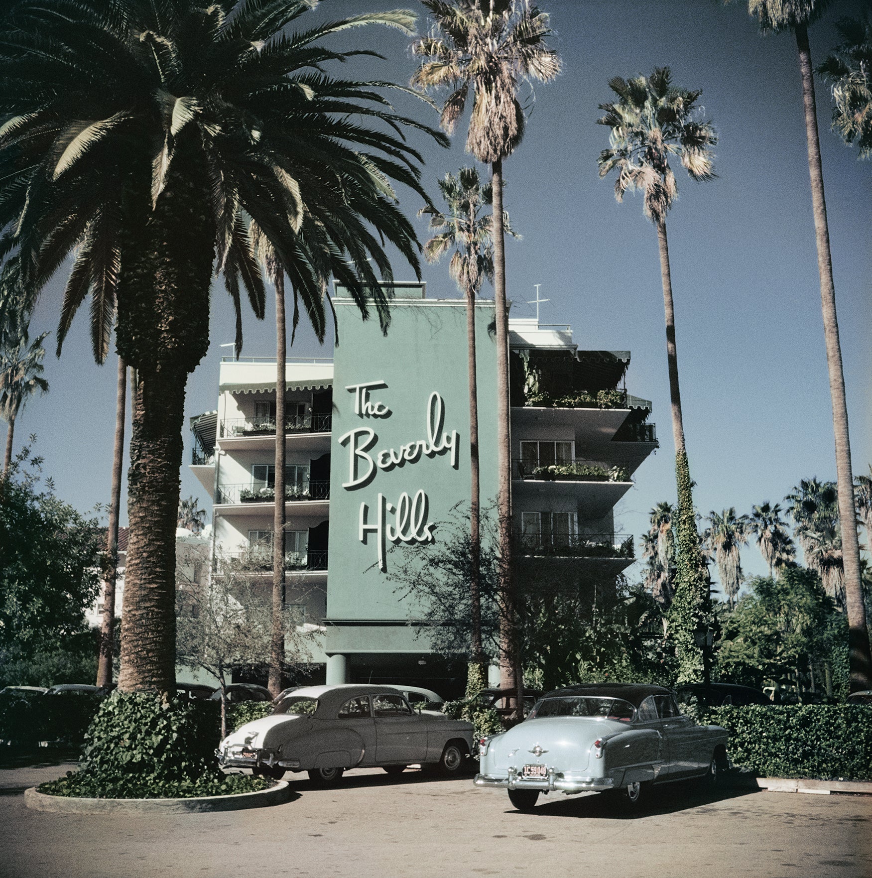Beverly Hills Hotel, 1957 by Slim Aarons