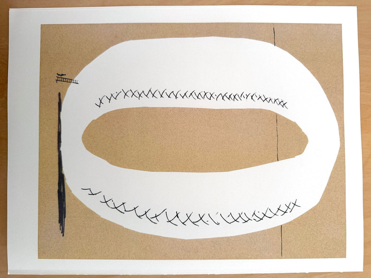 David Hockney letter O, in-hand view